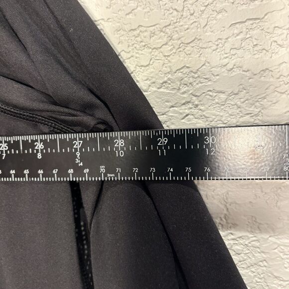 Old Navy Active Plus 4x Black Grey Patterned Thin 1/4 Zip Jacket - Picture 8 of 8